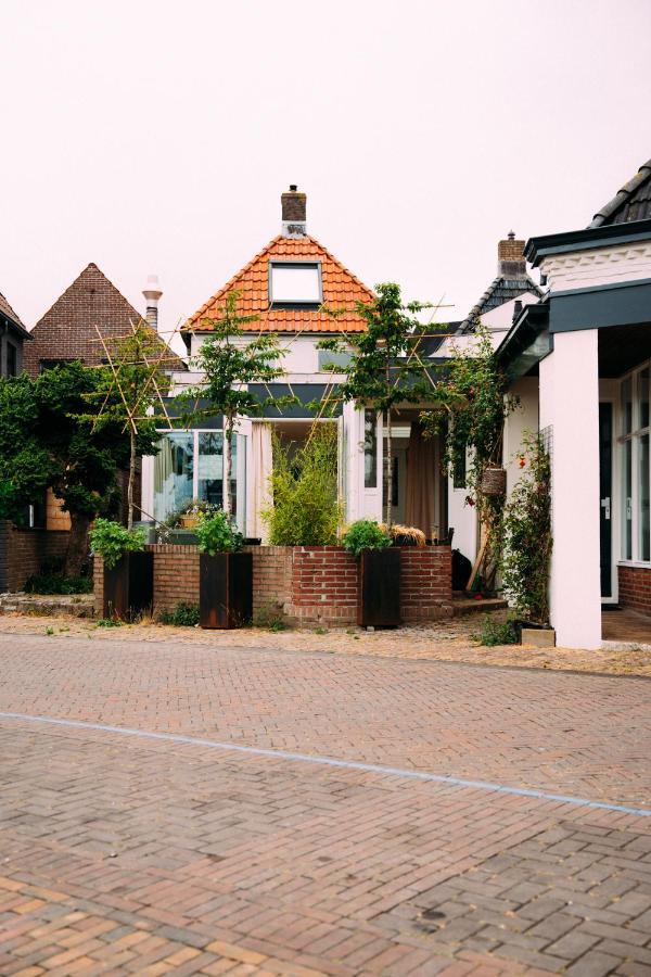 Huis Aan De Haven Lemmer Bagian luar foto